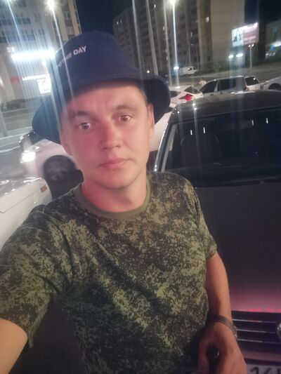  ,   Ivan, 29 ,   ,   