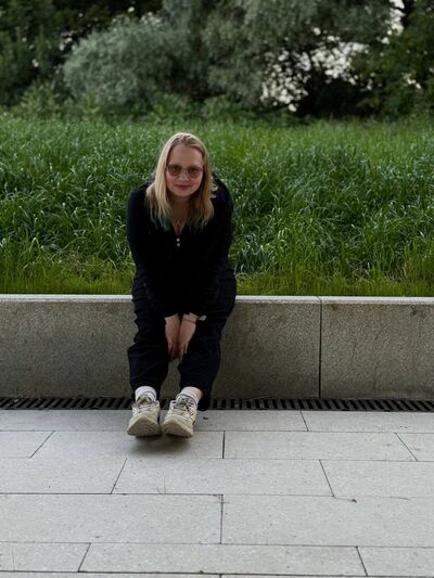  ,   Lyubov, 30 ,   c 