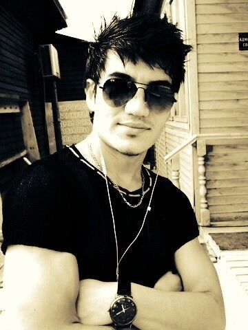  ,   Shoxa, 32 ,   