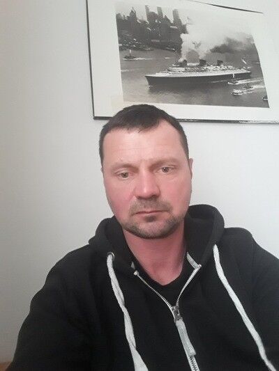  16156429  , 49 ,    Warszawa