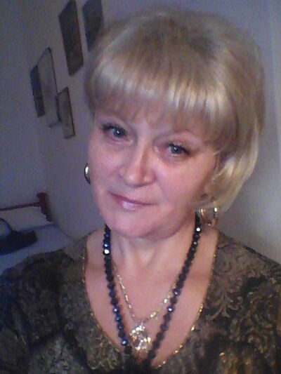  ,   Scarllet, 61 ,     , c 