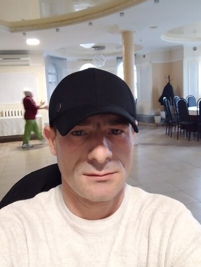  ,   Vadim, 40 ,  