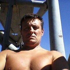  ,   Petr, 53 ,   