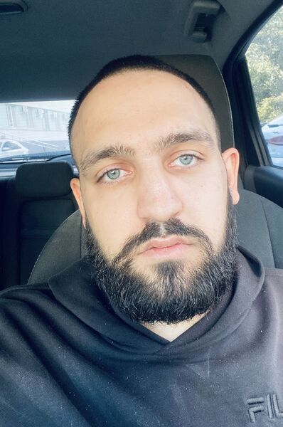  ,   Rafik, 27 ,   ,   