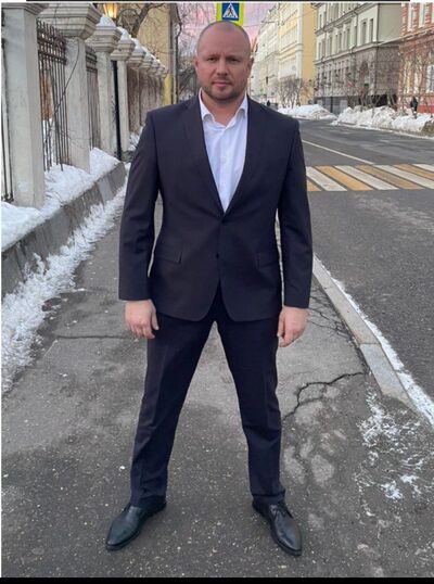 ,   Konstantin, 38 ,   c 