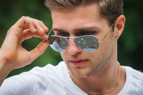  54240649  Sher, 56 ,    