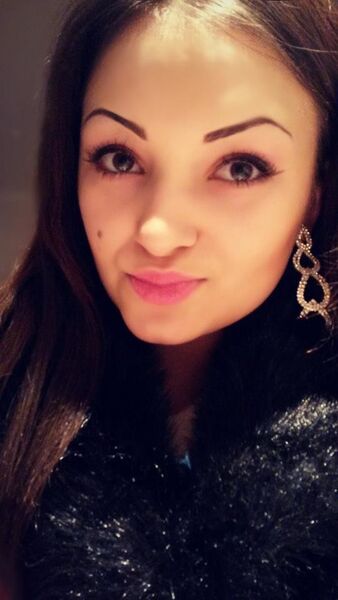  ,   Ana, 35 ,   ,   , c 