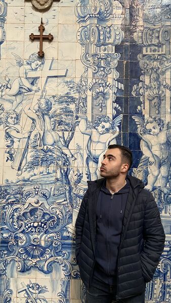 ,   Davit, 23 ,   ,   