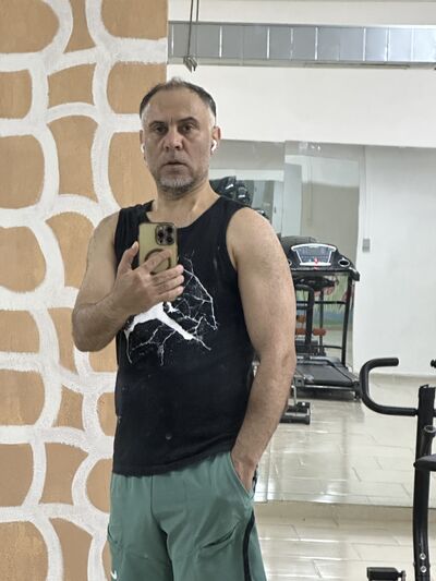  ,   David, 35 ,   ,   , c , 