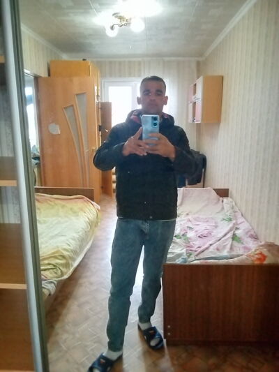  ,   Ahliman, 42 ,   ,   