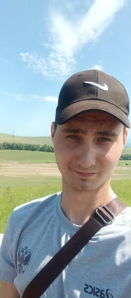  ,   Vladislav, 21 ,   ,   , c , 