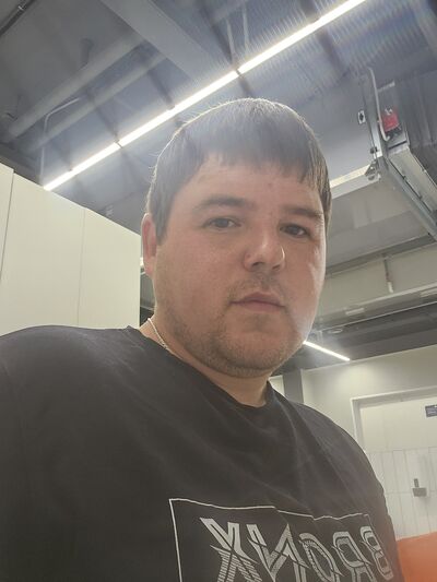  ,   Slava, 37 ,   ,   