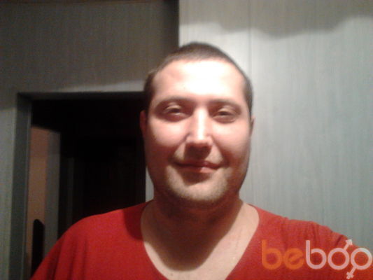  ,   Koly, 44 ,  