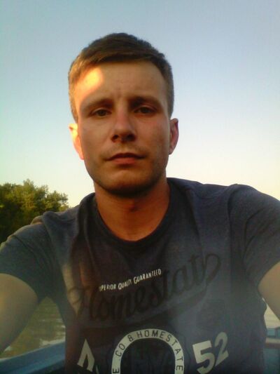  ,   Anatolii, 32 ,   ,   , c 