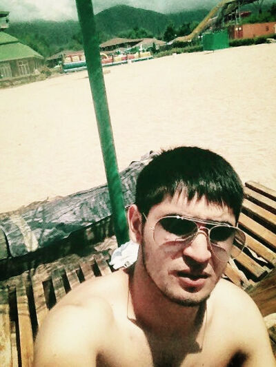  ,   Ruslan, 33 ,   ,   , c 