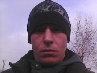  4305879  83, 42 ,    