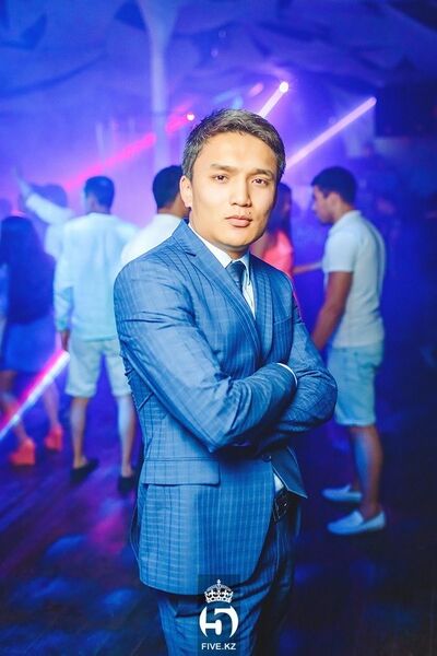 ,   Ernar, 35 ,   