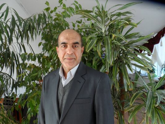  ,   Ali, 56 ,   ,   , c 