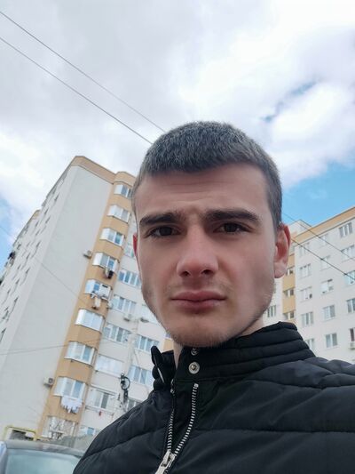  ,   Victor, 27 ,   ,   
