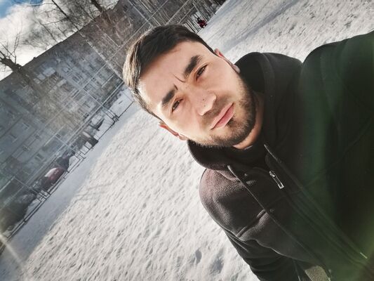  ,   Maqsadjon, 32 ,   ,   