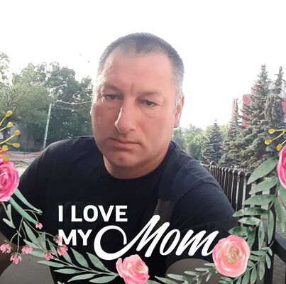  ,   Sergej, 52 ,   ,   , c 