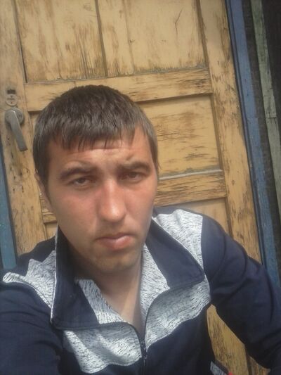  ,   Viktor, 32 ,   ,   , c 