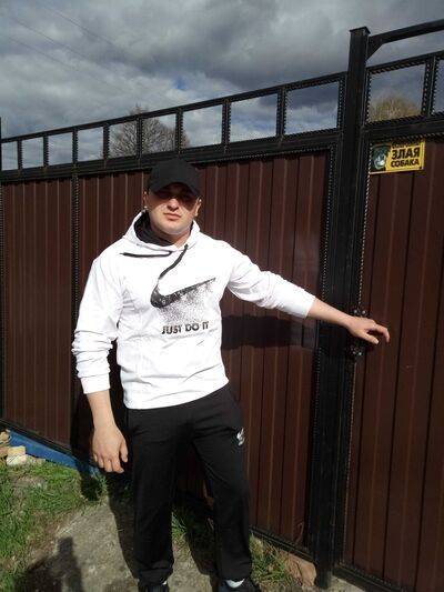  ,   Ruslan, 33 ,   ,   , c , 