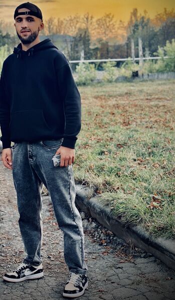  ,   Simion, 26 ,   ,   , c , 