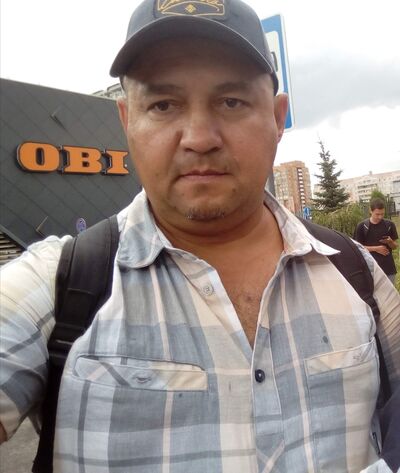  ,   Albert, 49 ,     , c 