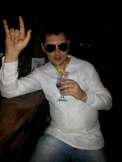  ,   Jarik, 42 ,   