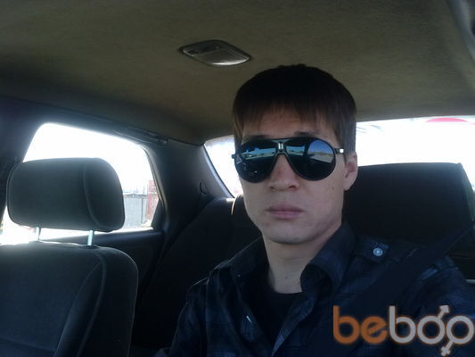  ,   Nurik, 40 ,  