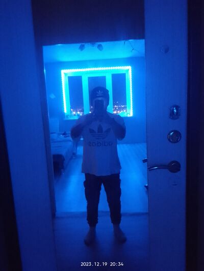  ,   Ivan, 32 ,   