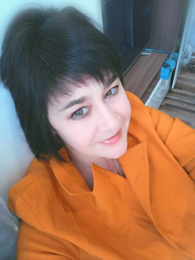  ,   Anna, 54 ,   ,   