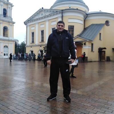  ,   OGANES, 48 ,  
