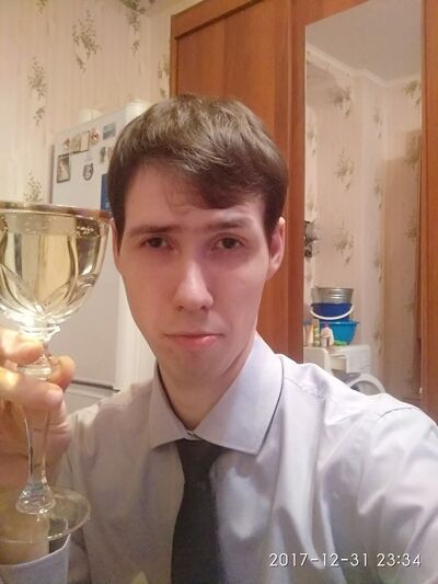 ,   Nikolay, 32 ,     , c 