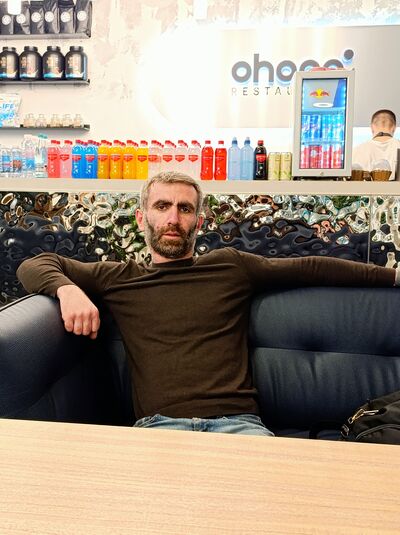  ,   Vaga, 34 ,   ,   