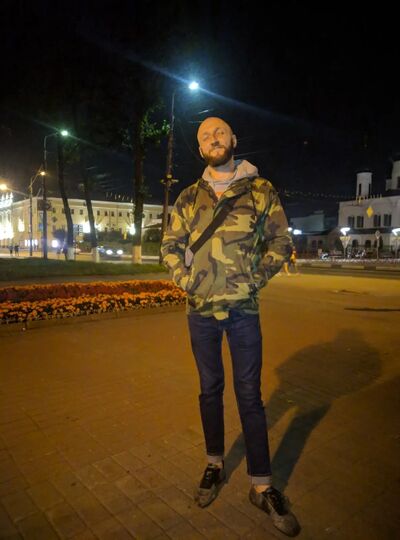  ,   John, 32 ,   ,   