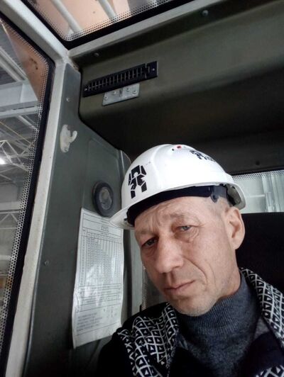  ,   Ruslan, 51 ,   ,   , c , 