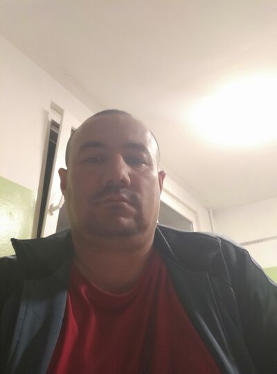  ,   KHUSHNUD, 42 ,   ,   