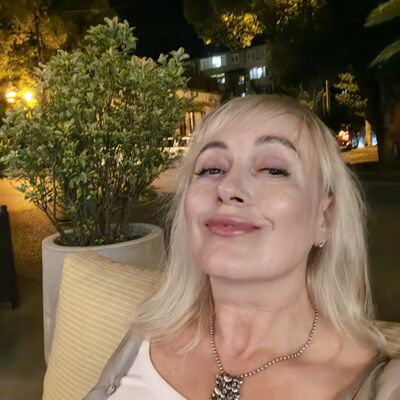  ,   Elena, 56 ,     , c 