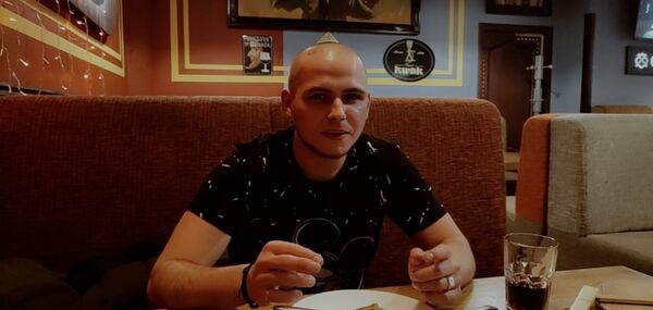  ,   Oleg, 24 ,   ,   , c , 