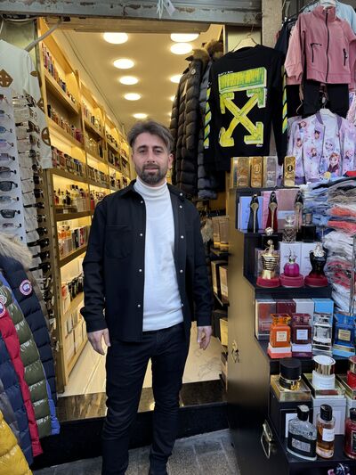  ,   Zaza, 35 ,   ,   