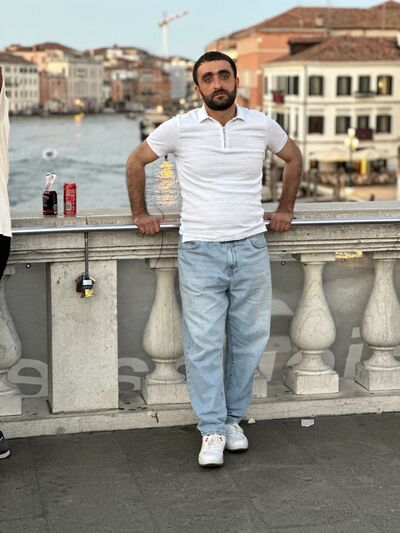  ,   Rufan, 33 ,   ,   