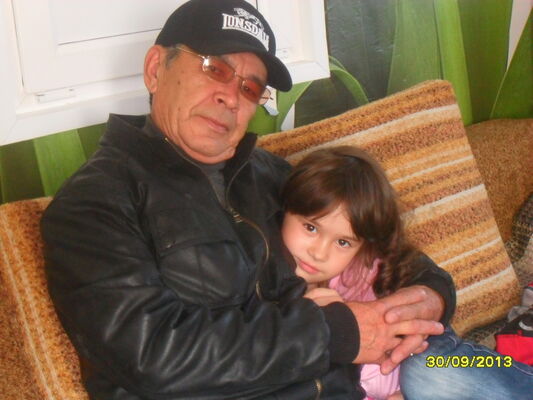  ,   Dani, 70 ,  