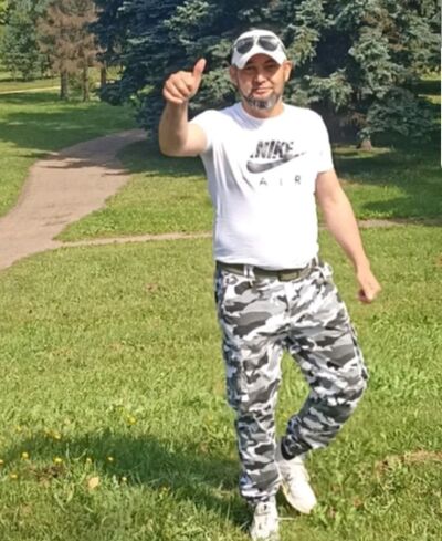  ,   Ruslan, 44 ,   ,   