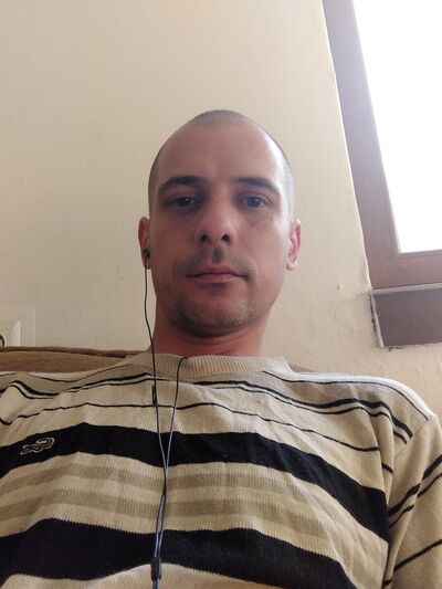  ,   Alex, 40 ,   ,   , c 