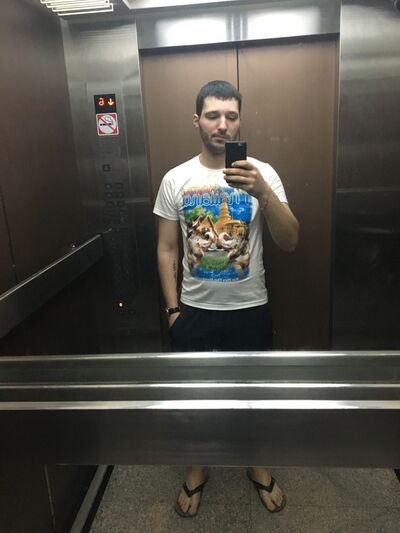  ,   LoveCom, 37 ,   ,   , c 