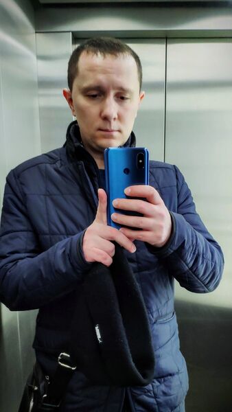  ,   Anton, 38 ,     , c 