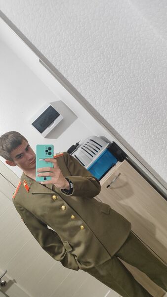  -,   , 22 ,   ,   , c 