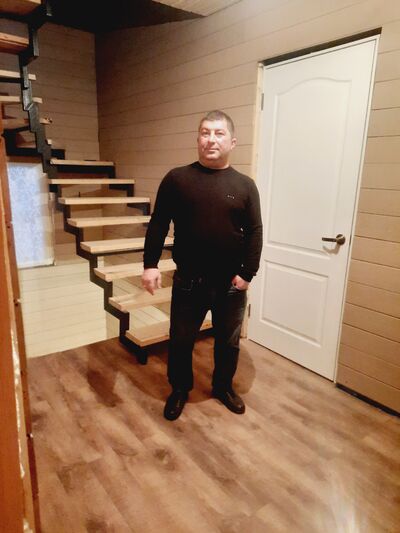  ,   Armen, 40 ,   ,   